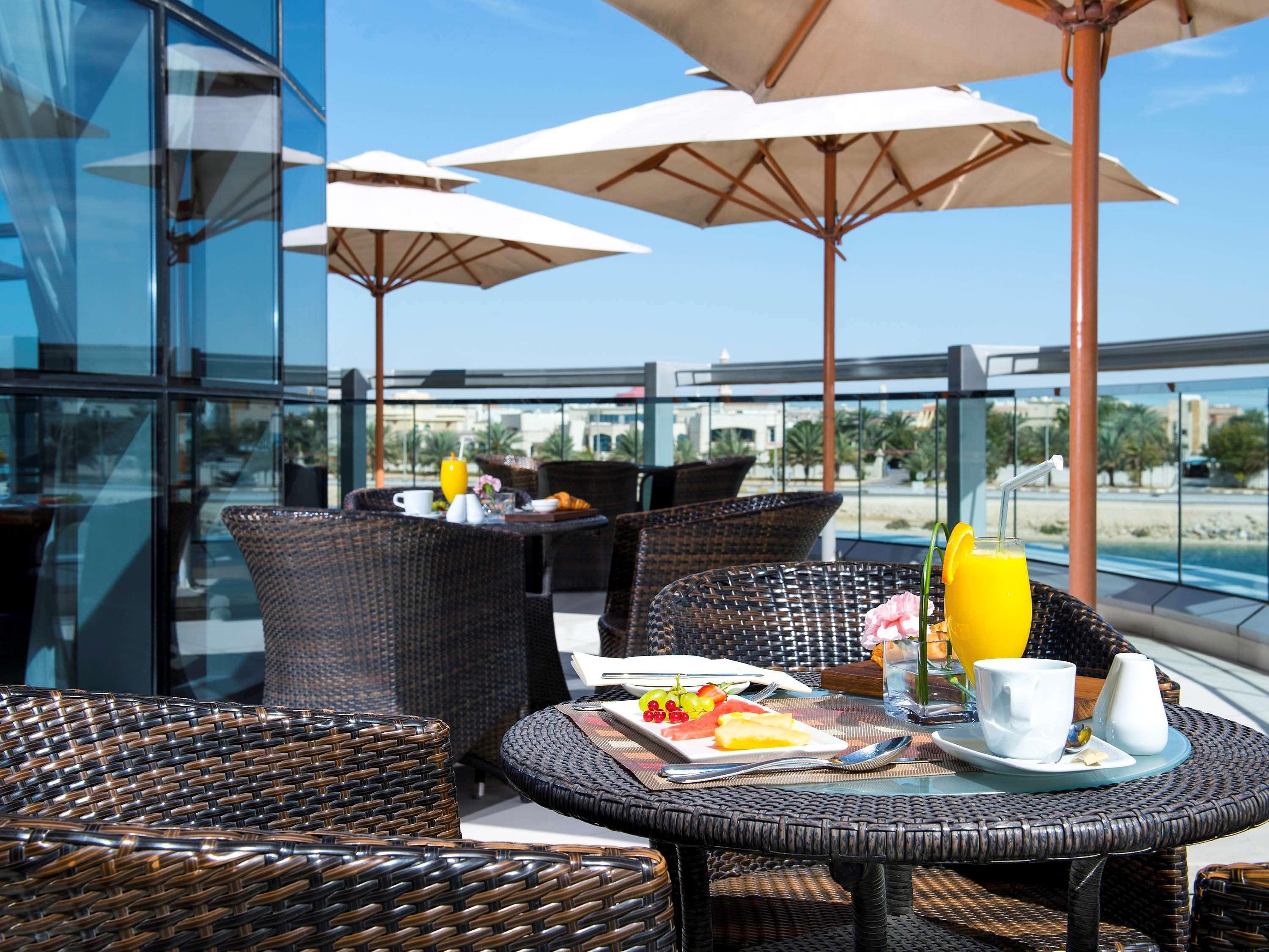 Novotel Abu Dhabi Gate Екстериор снимка
