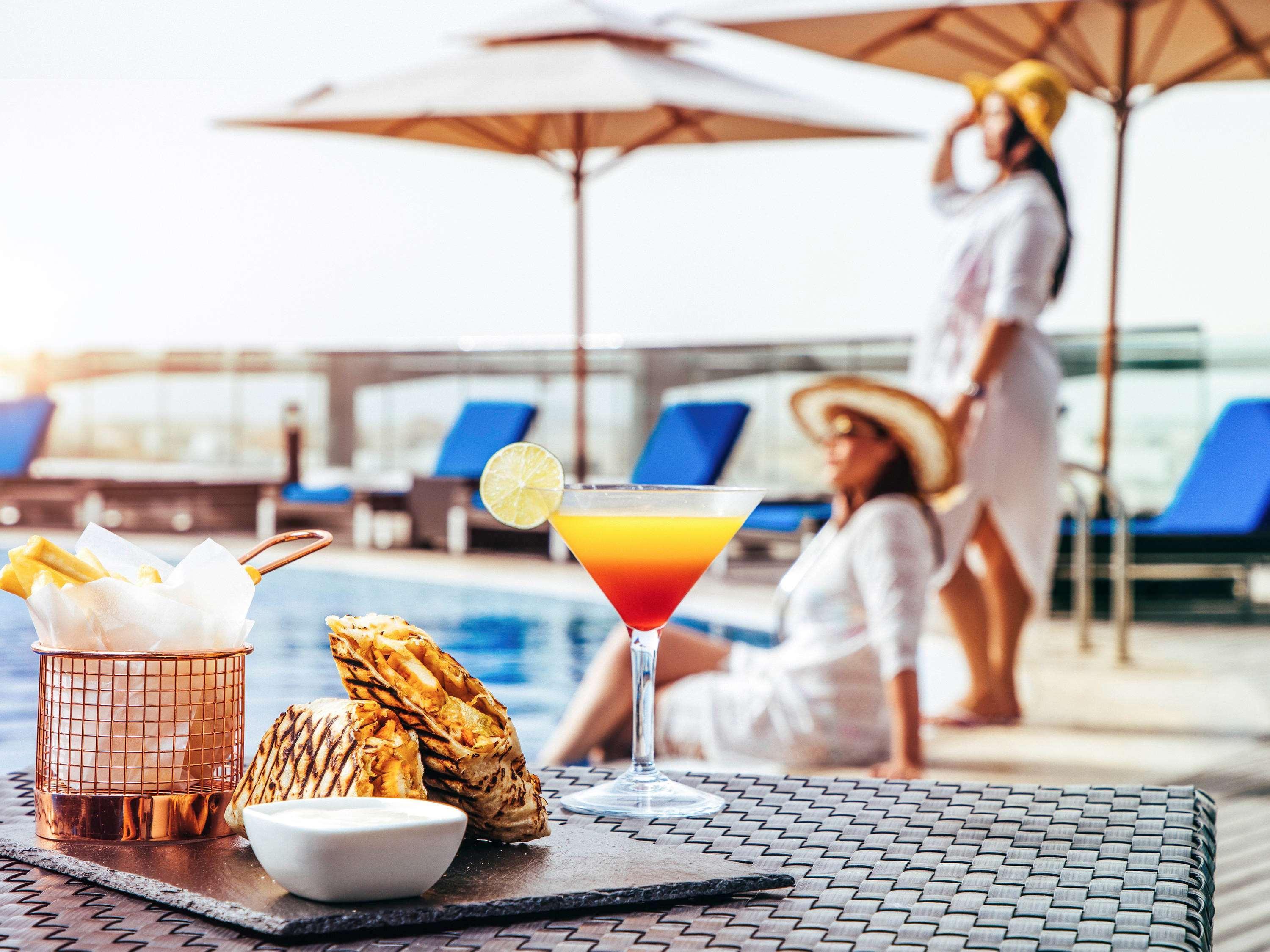 Novotel Abu Dhabi Gate Екстериор снимка