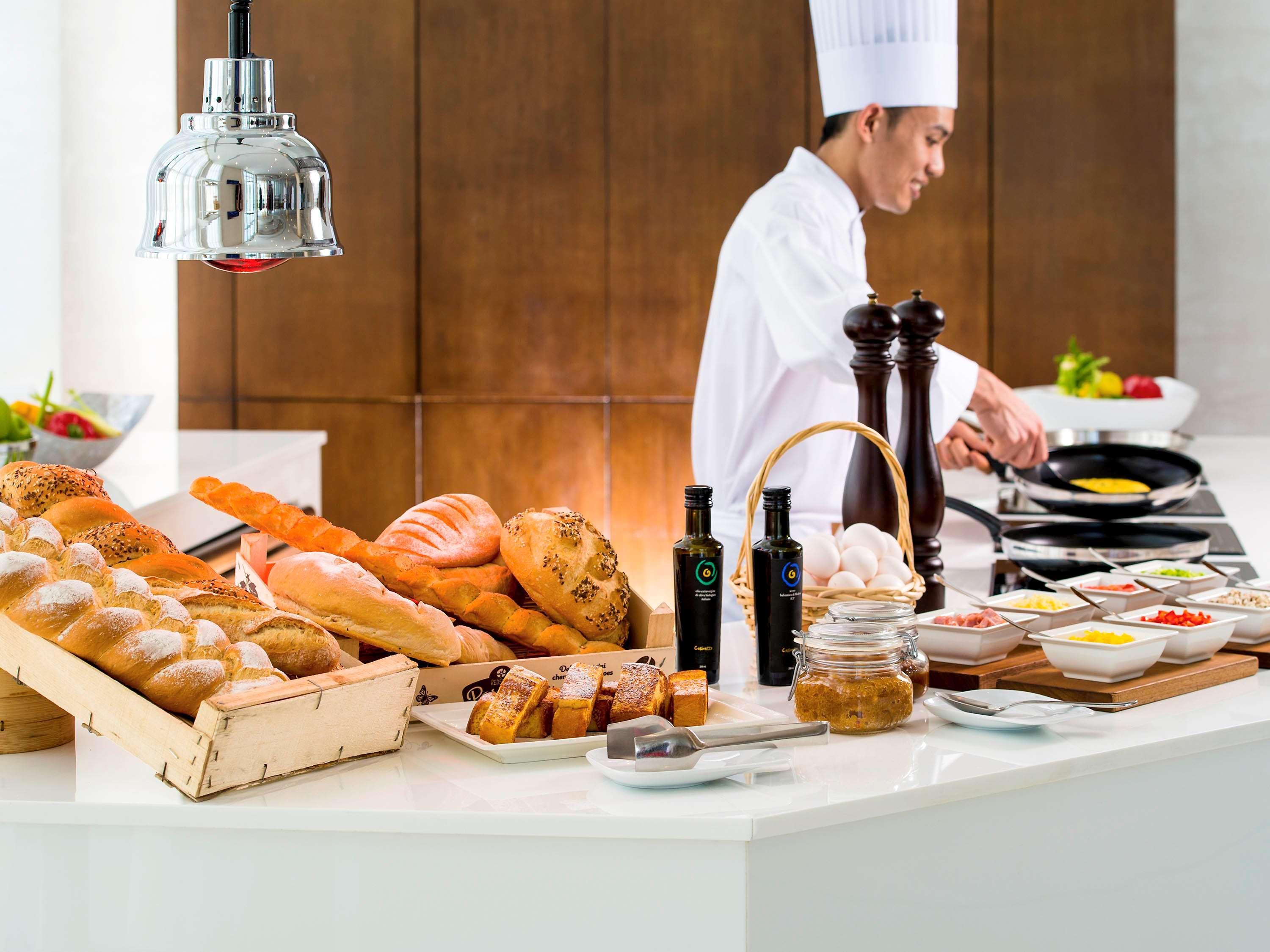 Novotel Abu Dhabi Gate Екстериор снимка