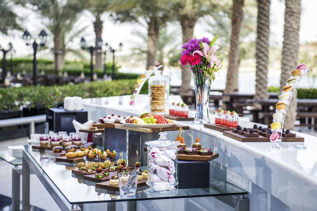 Novotel Abu Dhabi Gate Екстериор снимка