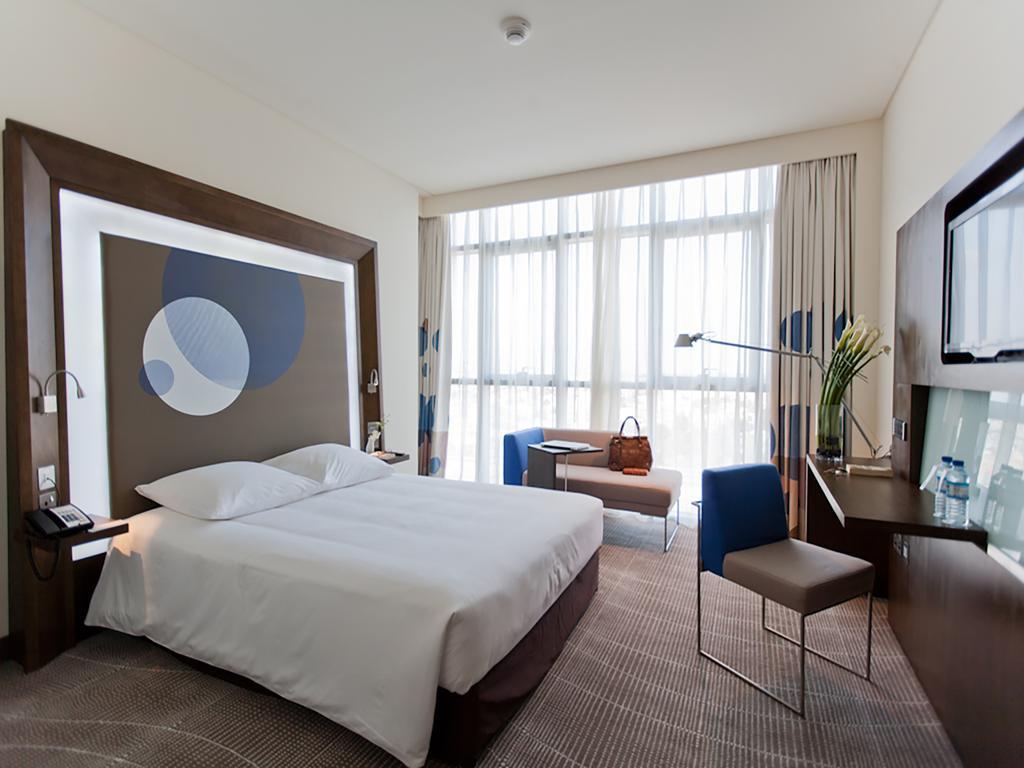 Novotel Abu Dhabi Gate Екстериор снимка